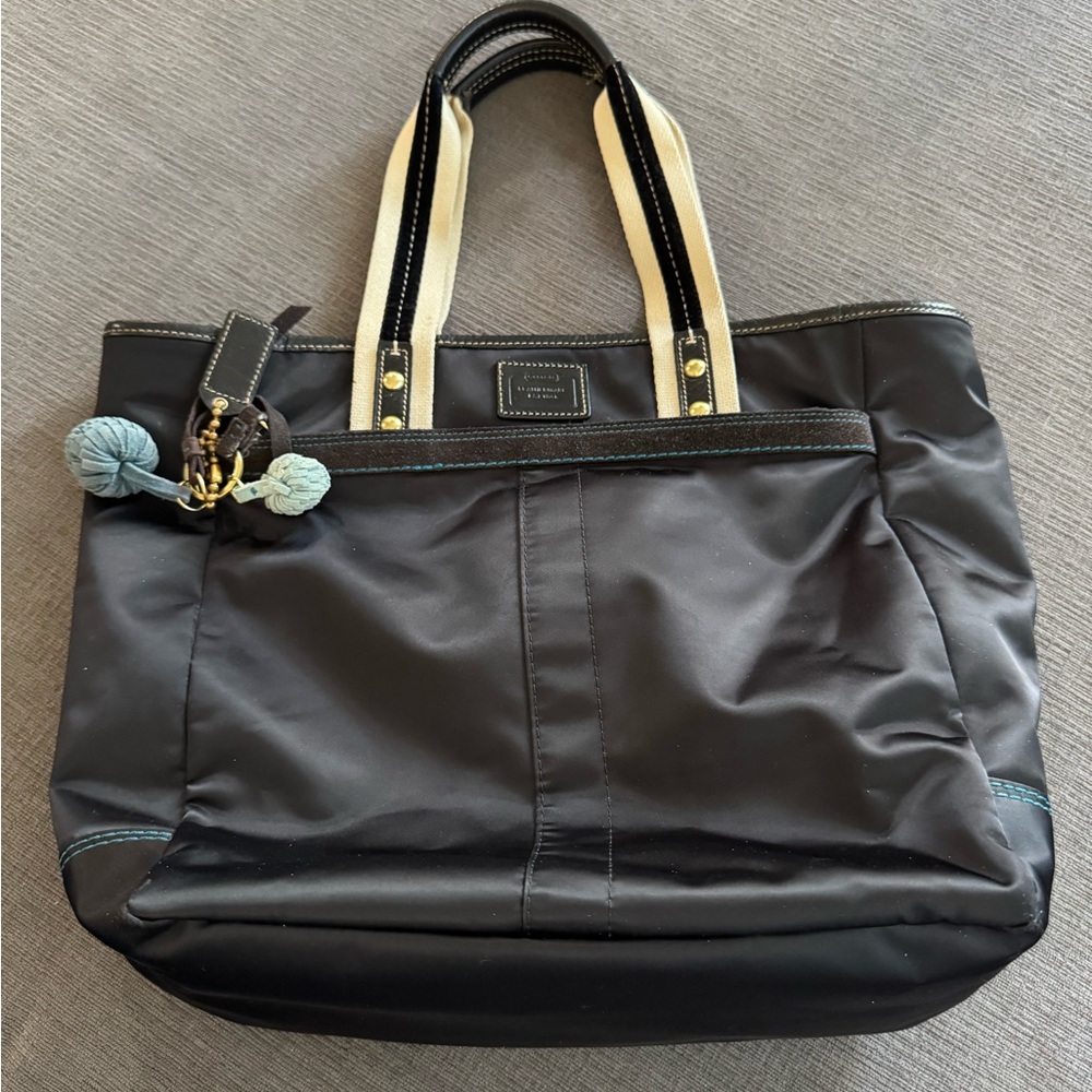 Women’s Coach Tote Bag with Cream Handles
